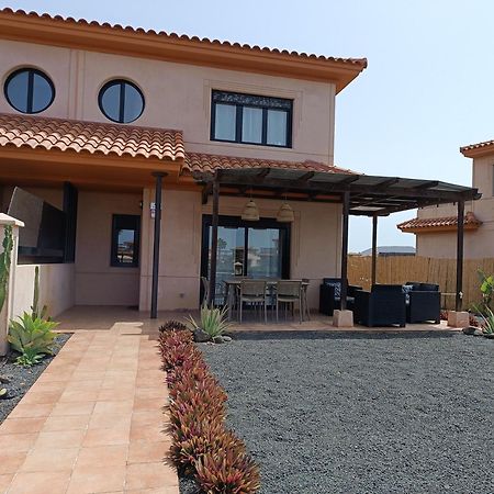 Un Oasis De Bienestar Villa ลาคาเรส ภายนอก รูปภาพ